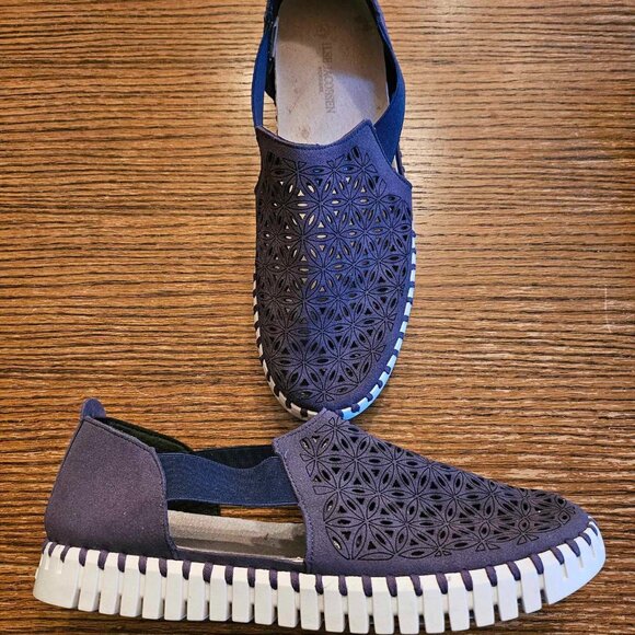 Comfortable & Cute Shoes - Perfect for European Cobblestones - Picture 1 of 4